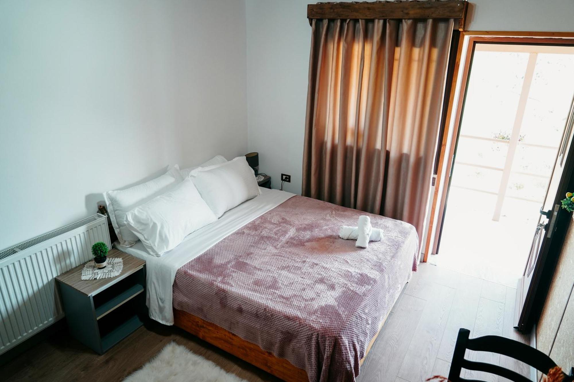Bujtina Anlu Hotel Nepravishte Luaran gambar