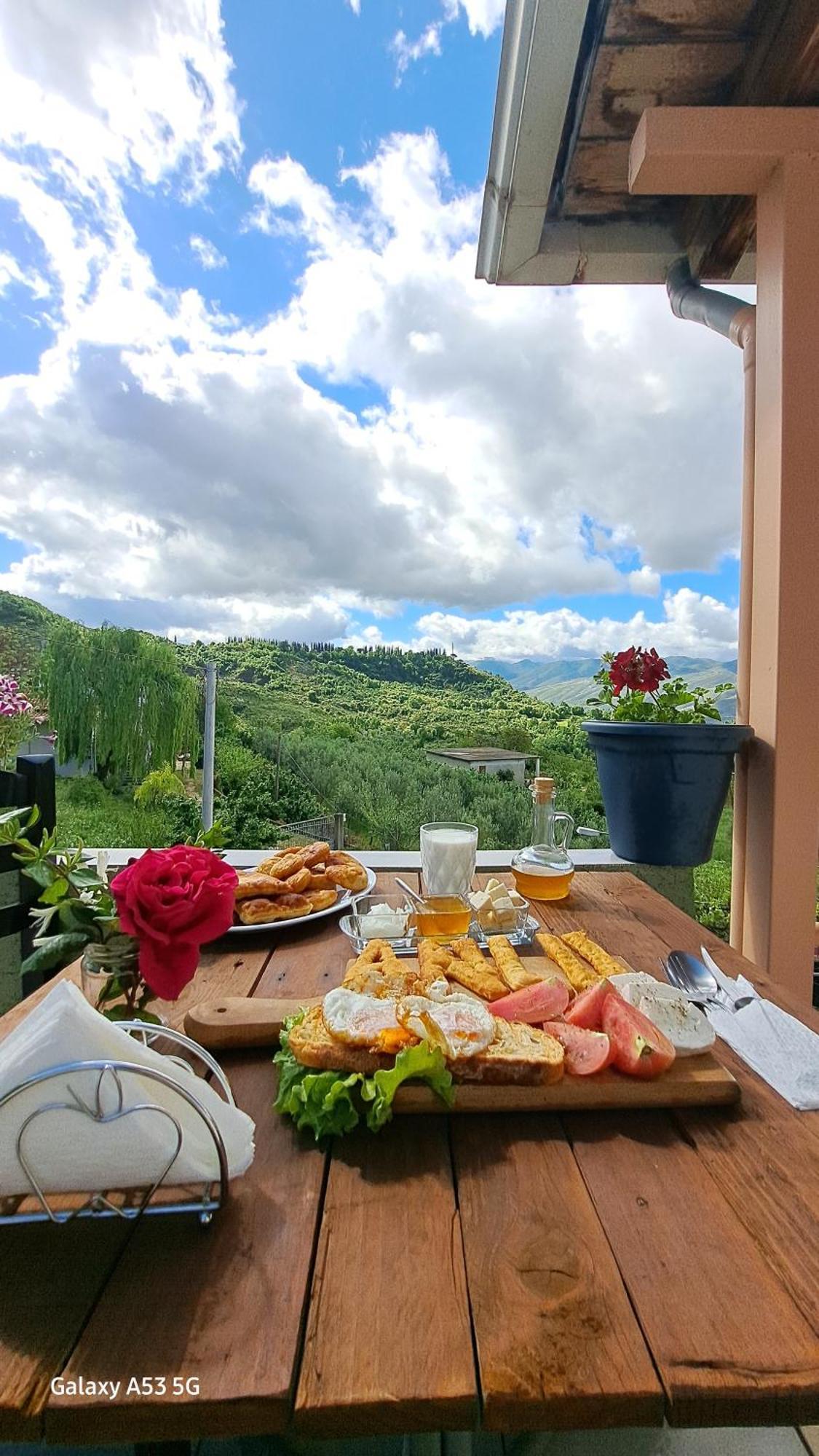 Bujtina Anlu Hotel Nepravishte Luaran gambar