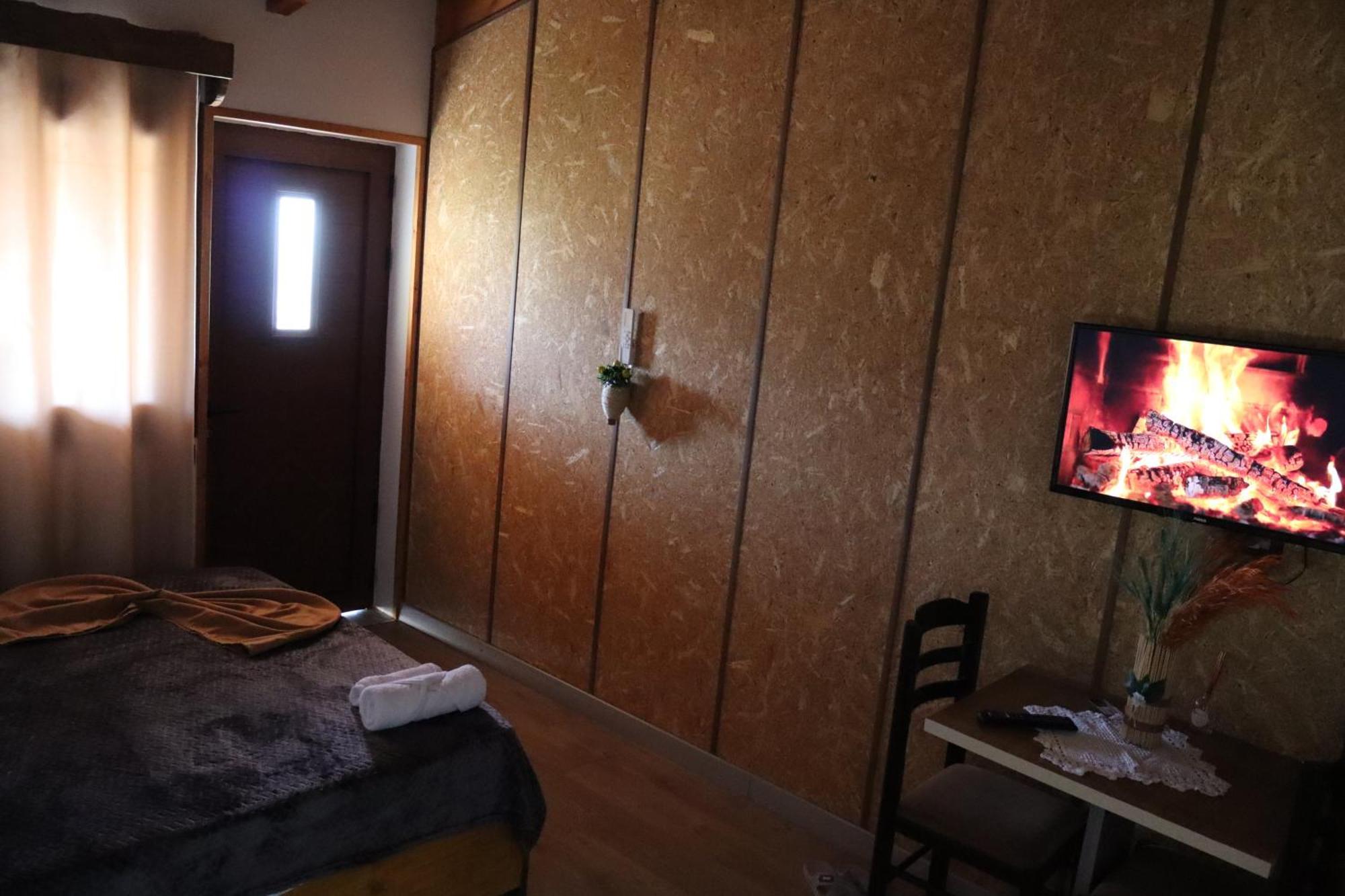 Bujtina Anlu Hotel Nepravishte Luaran gambar