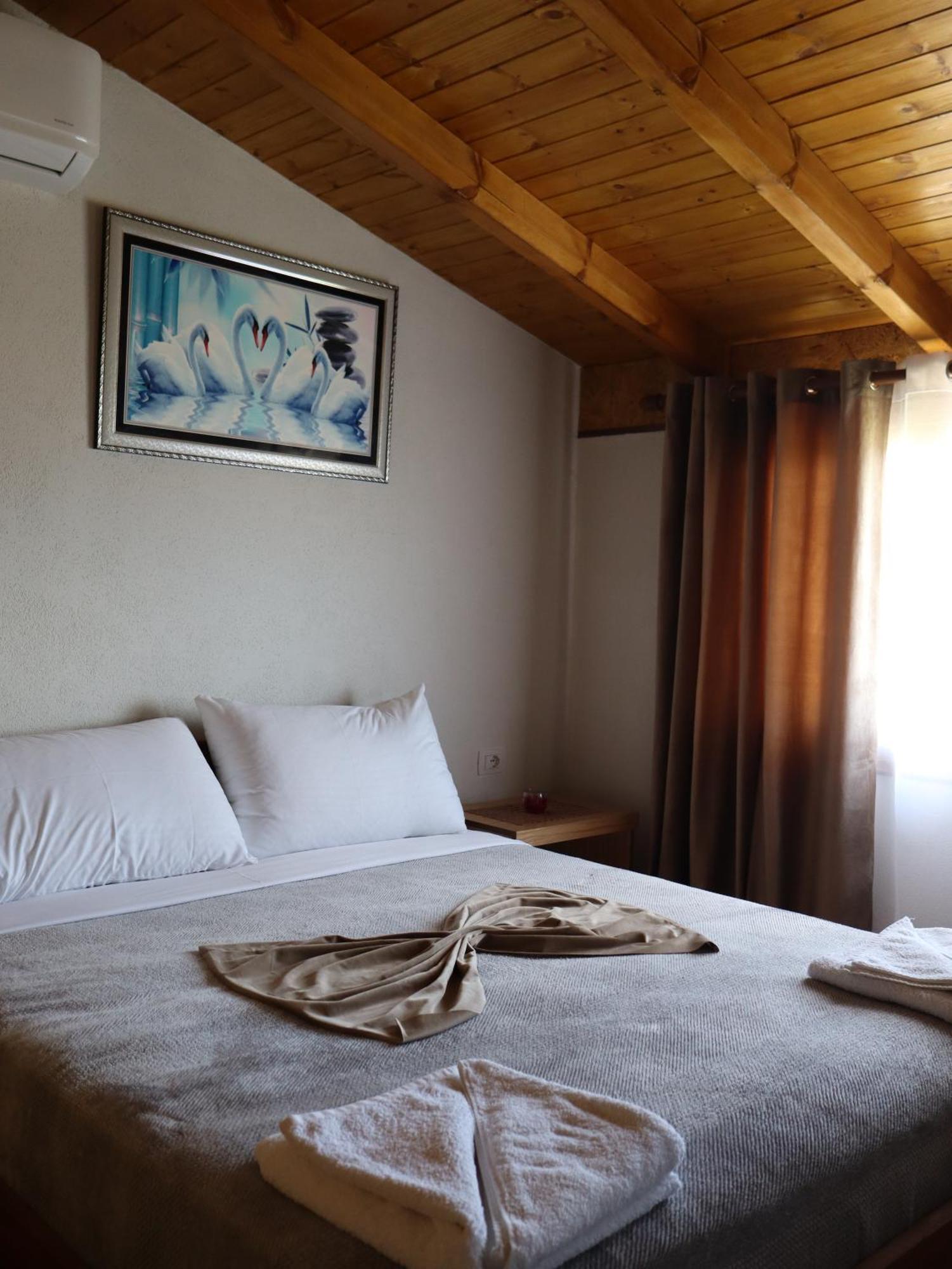 Bujtina Anlu Hotel Nepravishte Luaran gambar
